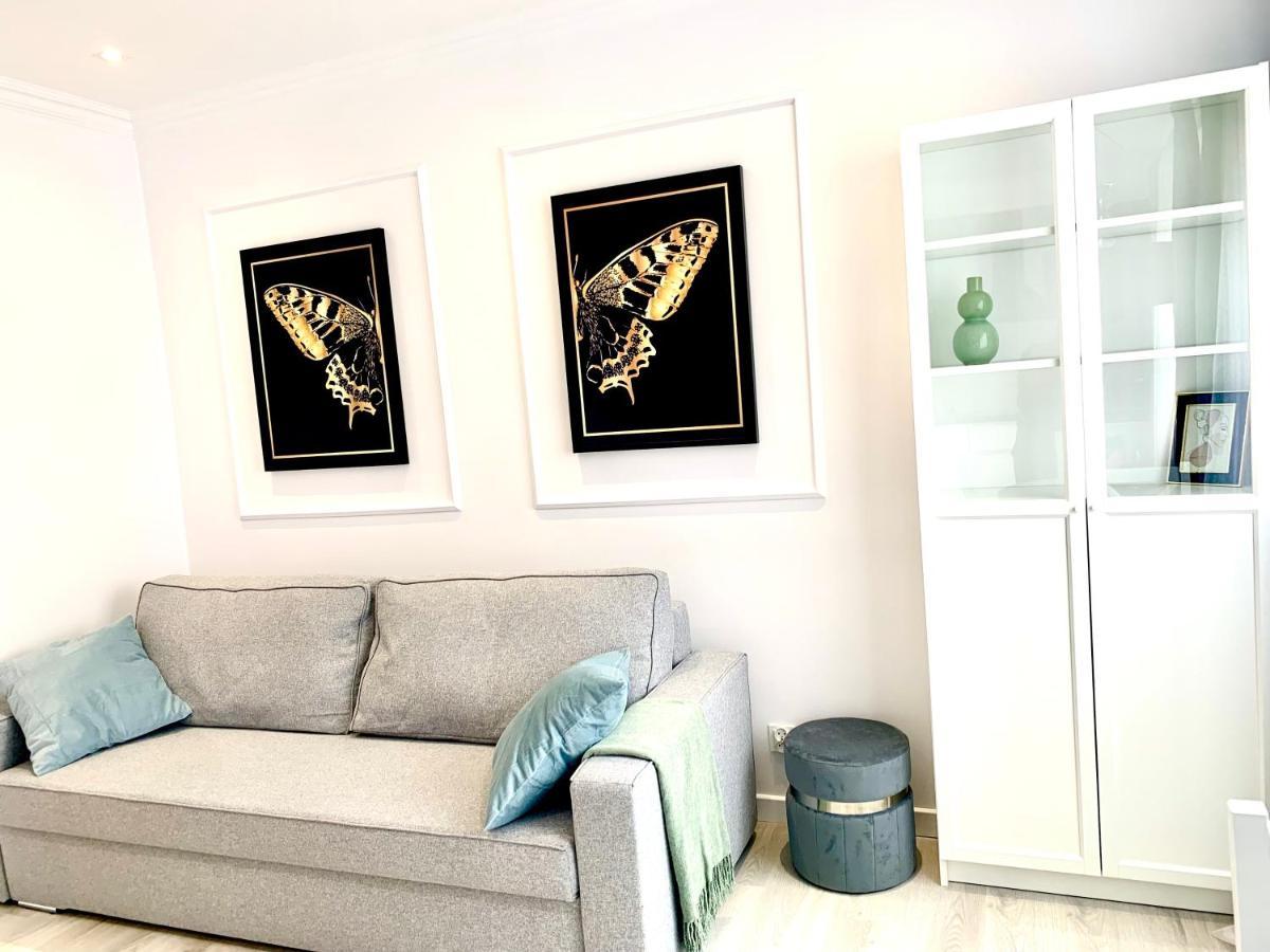 Apartamenty Sienkiewicza - Bezplatny Parking, Centrum, Park, Fv Kielce Buitenkant foto