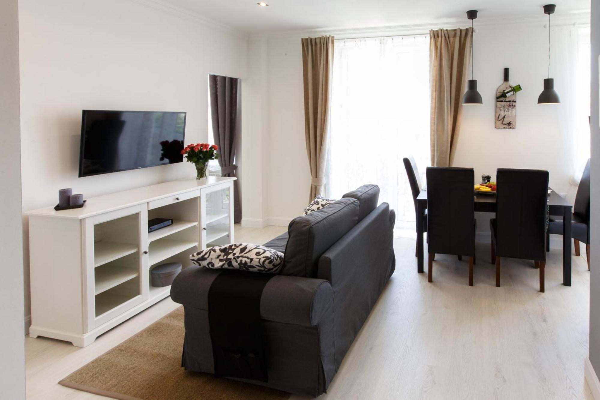 Apartamenty Sienkiewicza - Bezplatny Parking, Centrum, Park, Fv Kielce Buitenkant foto
